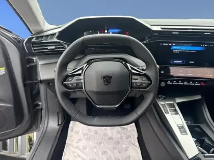 Photo 11 Peugeot 308  Hybrid 145 e-DCS6 Allure