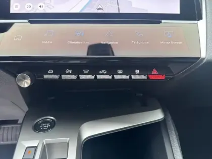 Photo 21 Peugeot 308  Hybrid 145 e-DCS6 Allure