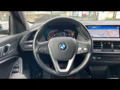 Photo 11 BMW Serie 1 Série 1 116iA 109ch Edition Sport DKG7