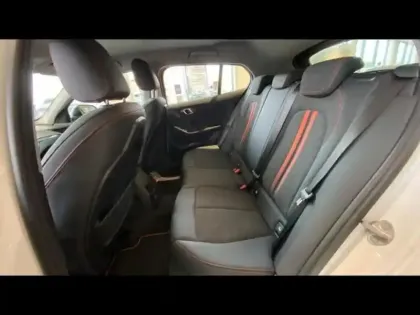 Photo 10 BMW Serie 1 Série 1 116iA 109ch Edition Sport DKG7