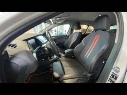 Photo 9 BMW Serie 1 Série 1 116iA 109ch Edition Sport DKG7