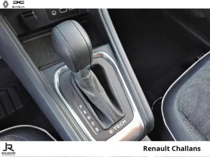 Photo 5 Renault Captur  1.6 E-Tech hybride 145ch Techno