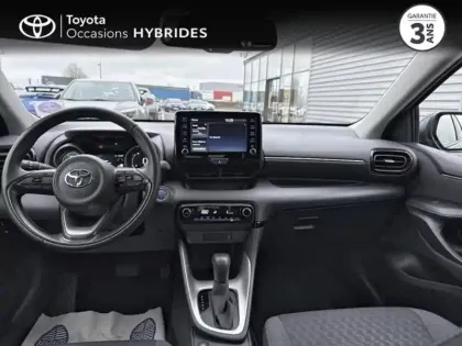 Photo 7 Toyota Yaris  116h Design