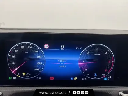 Photo 27 Mercedes Classe A 200 d AMG Line