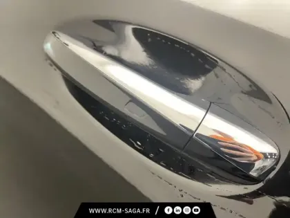 Photo 11 Mercedes Classe A 200 d AMG Line