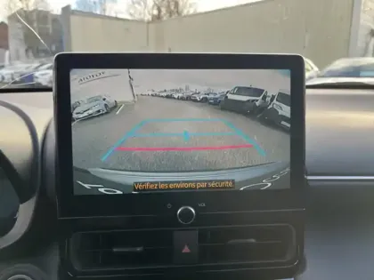 Photo 16 Toyota Yaris Hybride 1.5 HYBRID 116H DESIGN AUTO 2WD