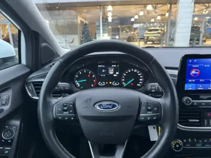 Photo 6 Ford Puma 1.0 EcoBoost 125ch mHEV Titanium 6cv