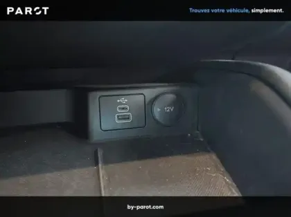 Photo 17 Ford Kuga 2.5 Duratec 190ch FHEV E85 Titanium BVA