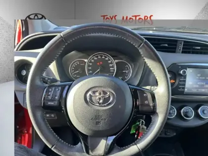 Photo 16 Toyota Yaris 70 VVT-i France