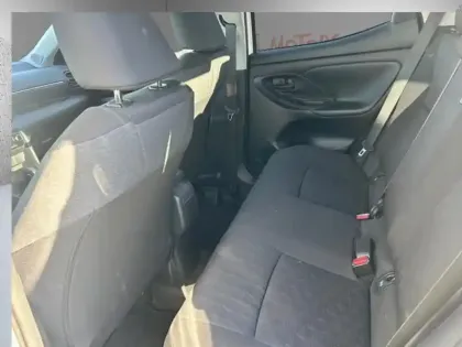 Photo 11 Toyota Yaris Hybride 116h Design MC24