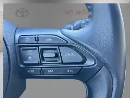 Photo 17 Toyota Yaris Hybride 116h Design MC24