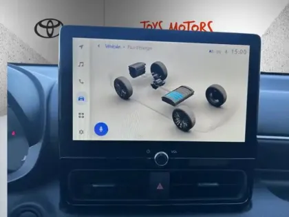 Photo 20 Toyota Yaris Hybride 116h Design MC24