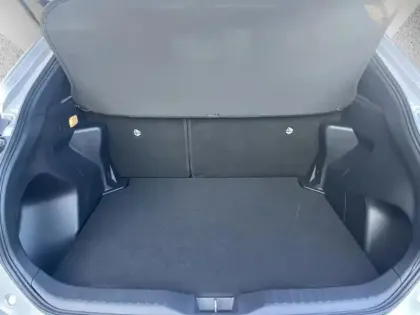 Photo 7 Toyota Yaris Hybride 1.5 HYBRID 116H DESIGN