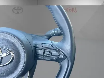 Photo 22 Toyota Yaris Hybride 116h Dynamic