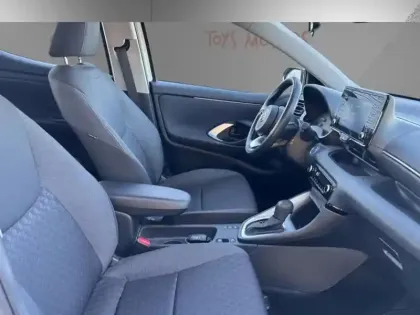 Photo 10 Toyota Yaris Hybride 116h Dynamic