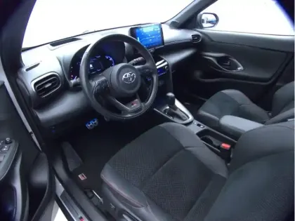 Photo 8 Toyota Yaris Hybride 1.5 HYBRID 116H GR SPORT AUTO