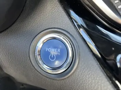 Photo 19 Toyota C-HR 1.8 HYBRIDE 122 DYNAMIC ch