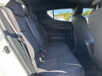 Photo 11 Toyota C-HR 1.8 HYBRIDE 122 DYNAMIC ch