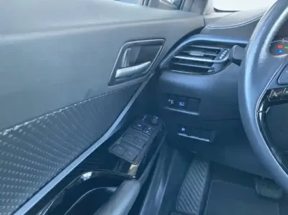 Photo 5 Toyota C-HR 184h Edition 2WD E-CVT MY20