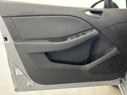 Photo 19 Renault Clio  TCe 90