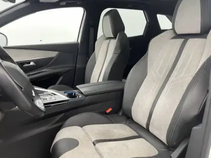 Photo 14 Peugeot 3008  Hybrid 225 e-EAT8