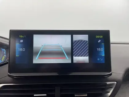 Photo 28 Peugeot 3008  Hybrid 225 e-EAT8