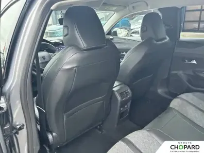 Photo 18 Peugeot 408  PureTech 130 ch S&S EAT8