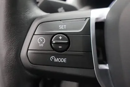 Photo 32 BMW Serie 2 Active Tourer 225e xDrive 245 ch DKG7