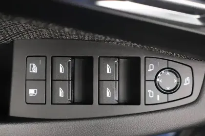 Photo 28 BMW Serie 2 Active Tourer 225e xDrive 245 ch DKG7