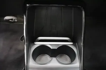 Photo 22 BMW Serie 2 Active Tourer 225e xDrive 245 ch DKG7