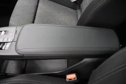 Photo 20 BMW Serie 2 Active Tourer 225e xDrive 245 ch DKG7