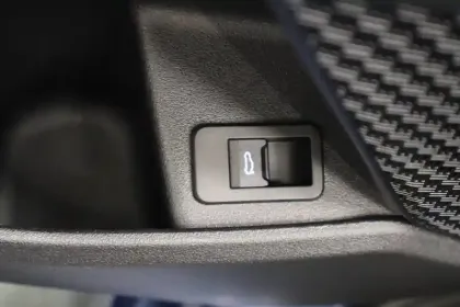 Photo 29 BMW Serie 2 Active Tourer 225e xDrive 245 ch DKG7