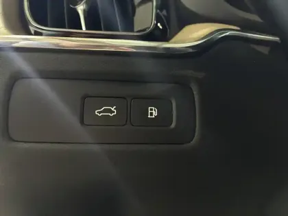 Photo 22 Volvo Xc60  T6 AWD Hybride rechargeable 253 ch+145 ch Geartronic 8