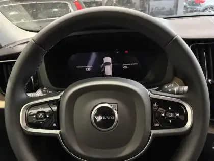 Photo 9 Volvo Xc60  T6 AWD Hybride rechargeable 253 ch+145 ch Geartronic 8