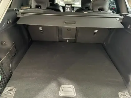 Photo 18 Volvo Xc60  T6 AWD Hybride rechargeable 253 ch+145 ch Geartronic 8