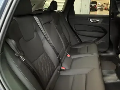 Photo 15 Volvo Xc60  T6 AWD Hybride rechargeable 253 ch+145 ch Geartronic 8