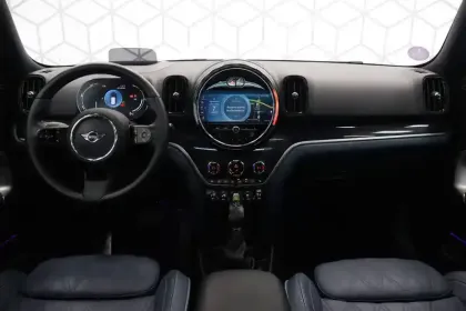 Photo 8 Mini Mini Countryman 125 - 95 ch ALL4 BVA6