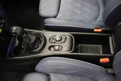 Photo 18 Mini Mini Countryman 125 - 95 ch ALL4 BVA6