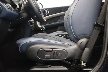 Photo 26 Mini Mini Countryman 125 - 95 ch ALL4 BVA6