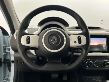 Photo 10 Renault Twingo  III Achat Intégral - 21