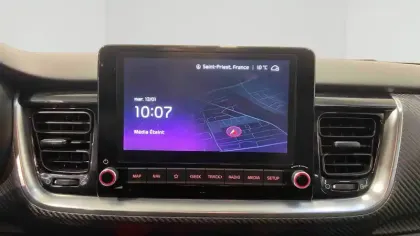 Photo 14 Kia Stonic  1.0 T-GDi 100 ch DCT7