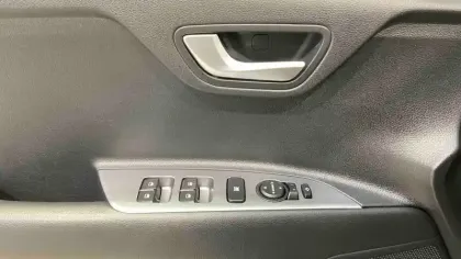 Photo 16 Kia Stonic  1.0 T-GDi 100 ch DCT7