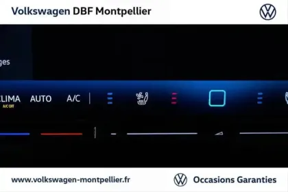 Photo 19 Volkswagen Tiguan NOUVEAU EHYBRID 272CH DSG6 R LINE