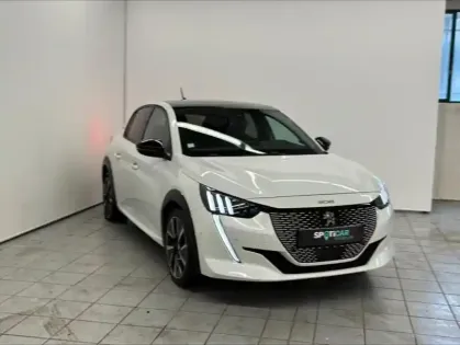 Photo 7 Peugeot 208  e- 136ch GT