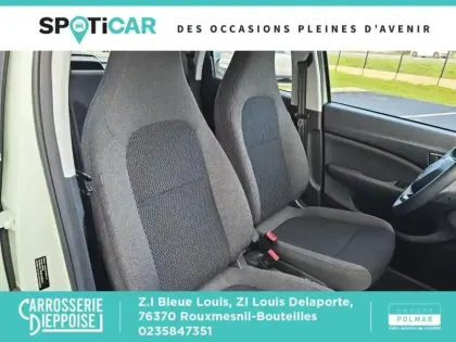 Photo 12 Leapmotor T03  Electric 95ch Design