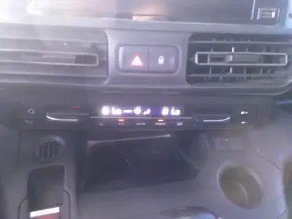 Photo 10 Citroën Berlingo  M BlueHDi 130ch S&S XTR