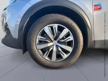 Photo 9 Peugeot 2008  e- 136ch Active Business GPS Camera