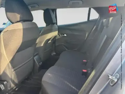 Photo 10 Peugeot 2008  e- 136ch Active Business GPS Camera