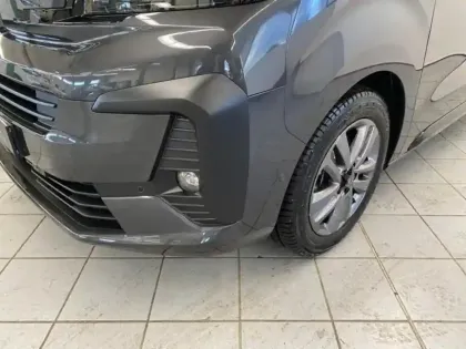 Photo 13 Peugeot Expert  Fg M 2.2 Diesel 180ch Cabine Approfondie Fixe automatique