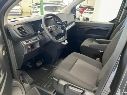 Photo 5 Peugeot Expert  Fg M 2.2 Diesel 180ch Cabine Approfondie Fixe automatique